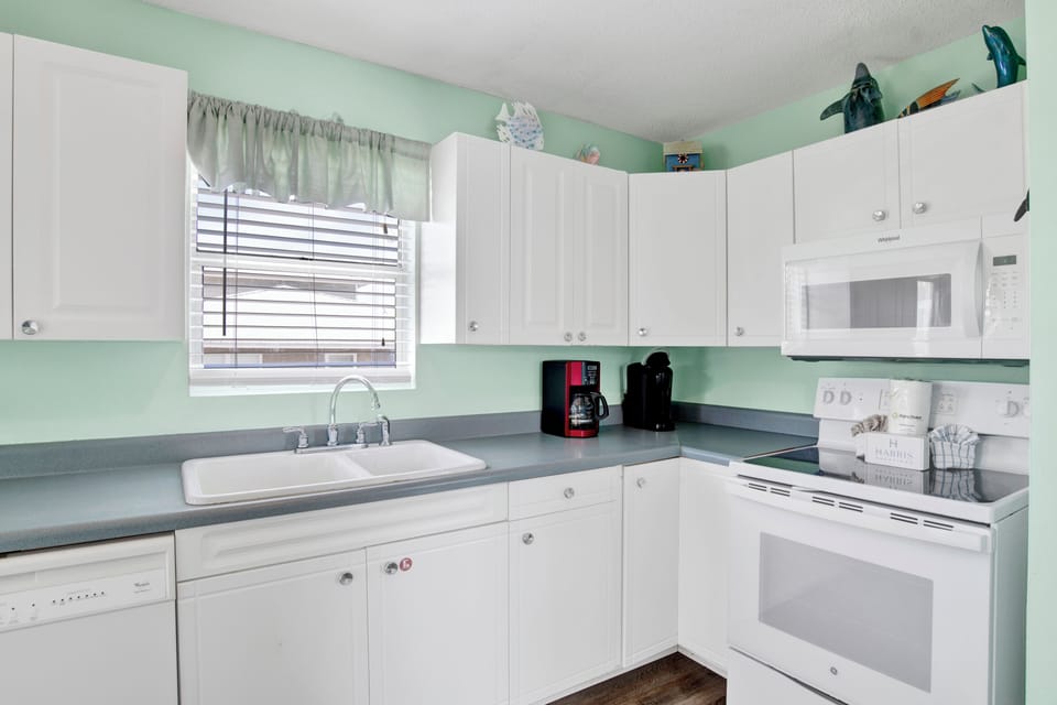A fully equipped kitchen is available for all of your cooking needs
