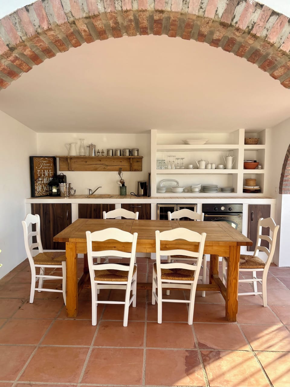 Top terrace kitchen and dining area