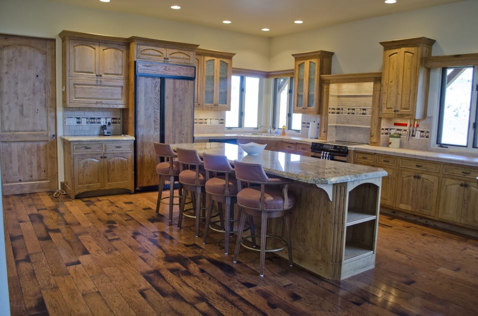 Large open kitchen, FULLY equipped.