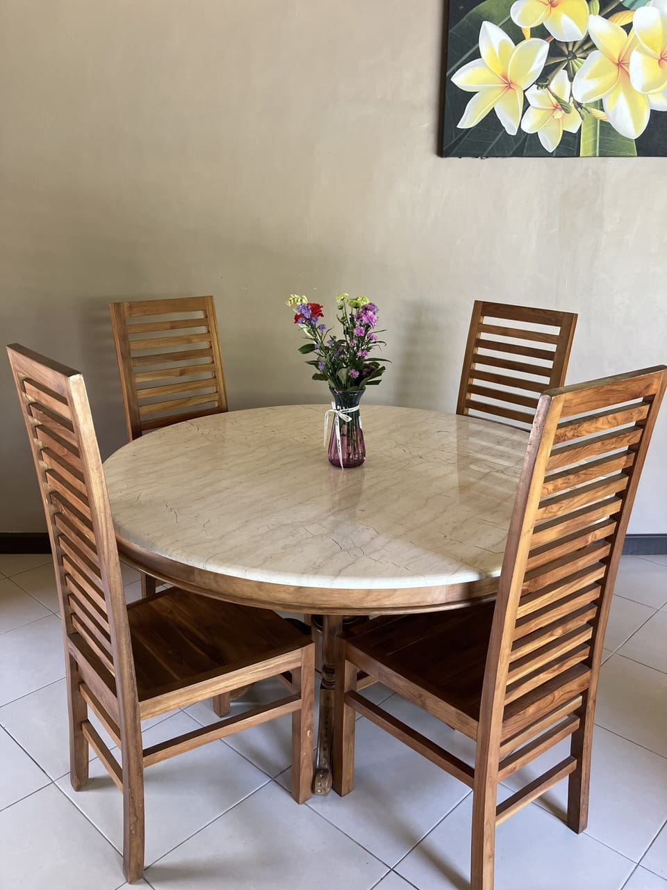 Dining room table. Additional seating is available at the bar.