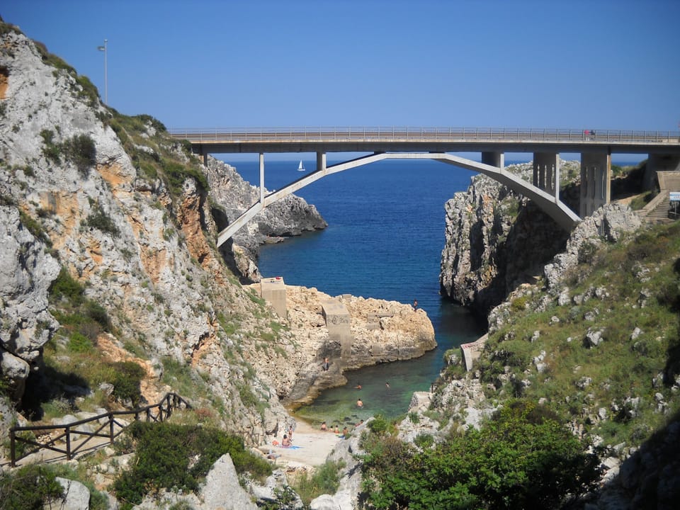 OLIVE GROVE RESIDENCE IN SALENTO, IN THE COUNTRYSIDE A FEW KM FROM THE SEA  Apartment in Apulia