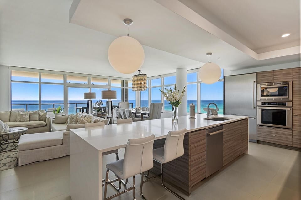  Kitchen