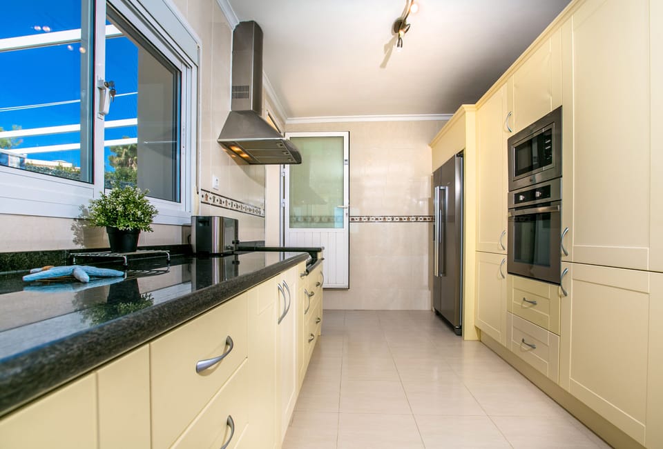 Very well equipped kitchen