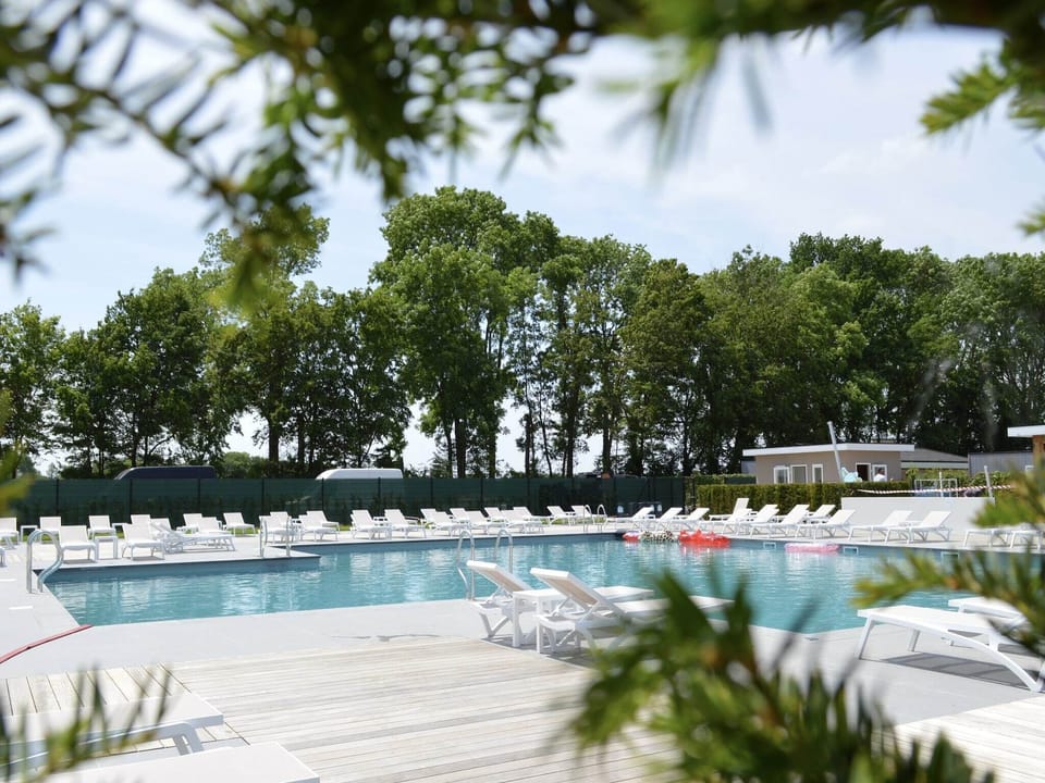Holiday Park Facilities and Services 