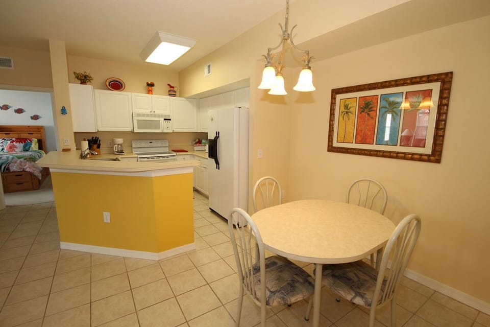Kitchen and Dinette