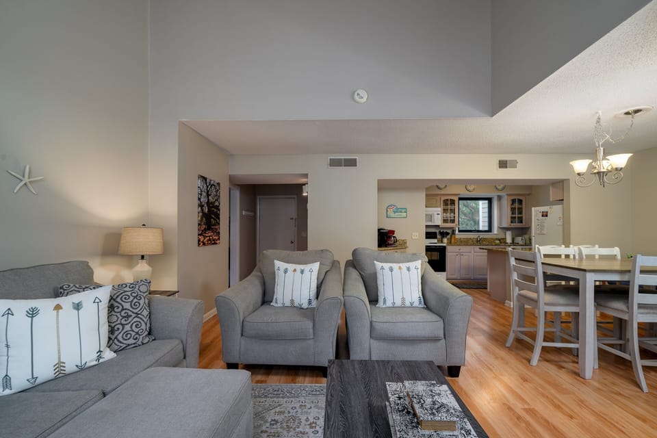 High Hammock Villa with an Open Floor Plan