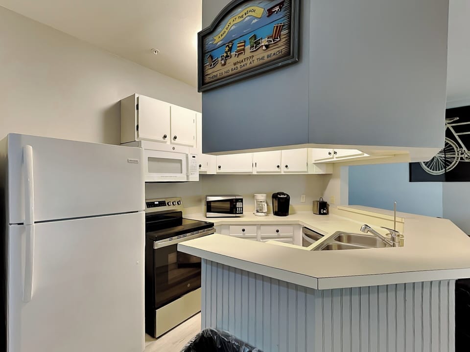 Full Kitchen