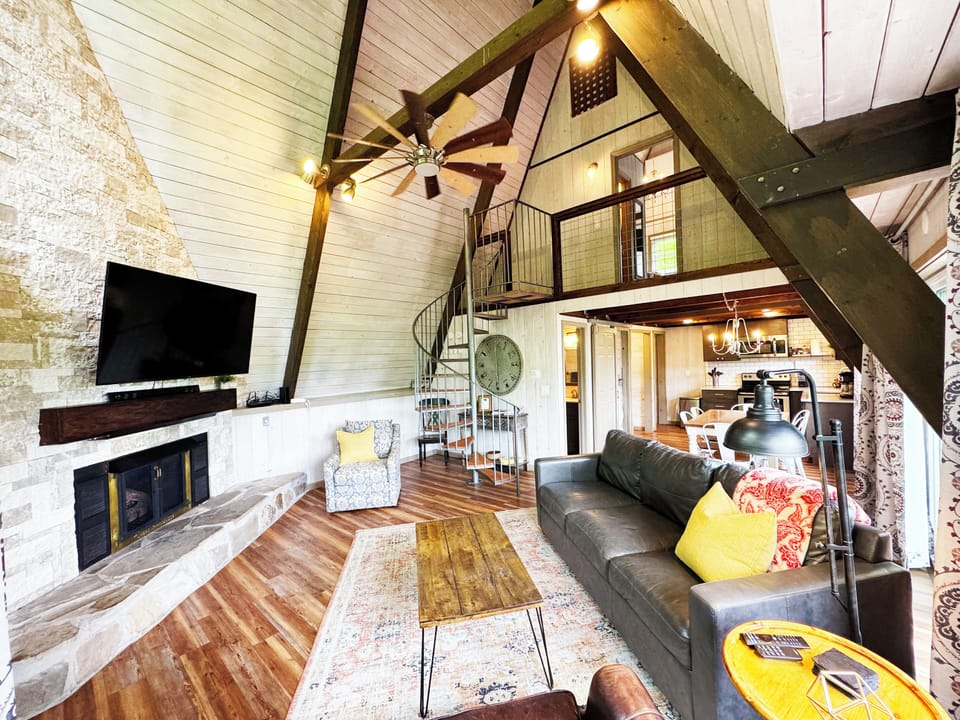 Main living area upon entering. 