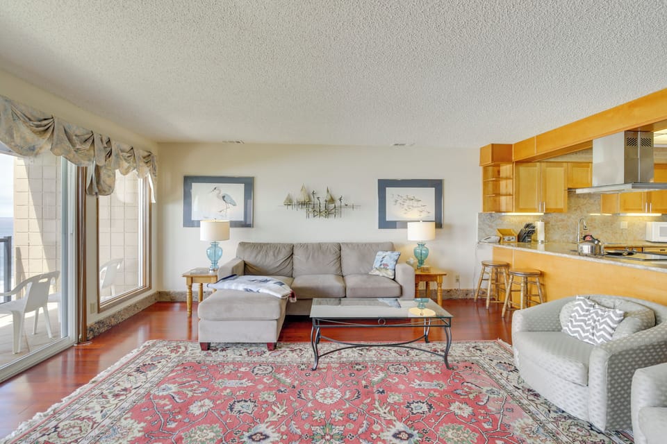 Additional Sleeping | Queen Sleeper Sofa