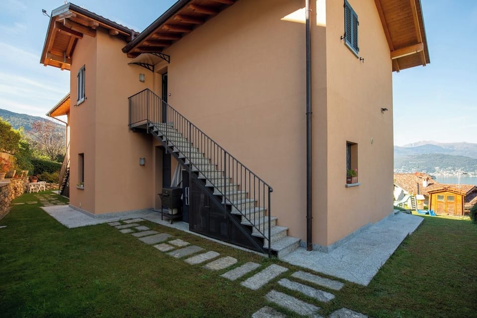 Kenya apt.  over Stresa with lake view Apartment in Stresa