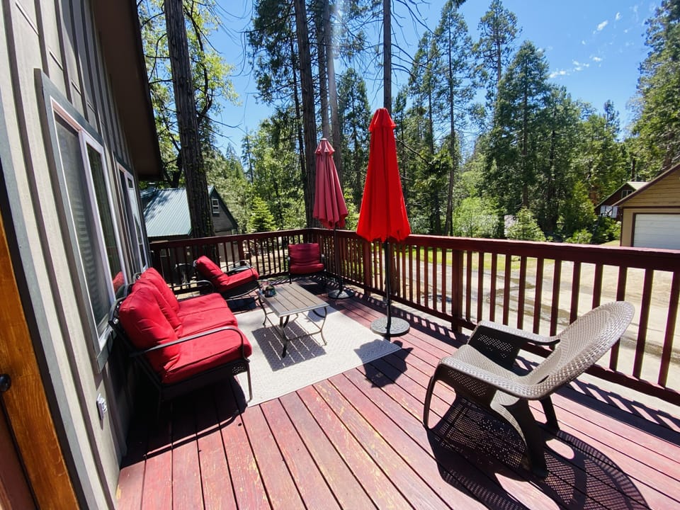 Spacious deck 