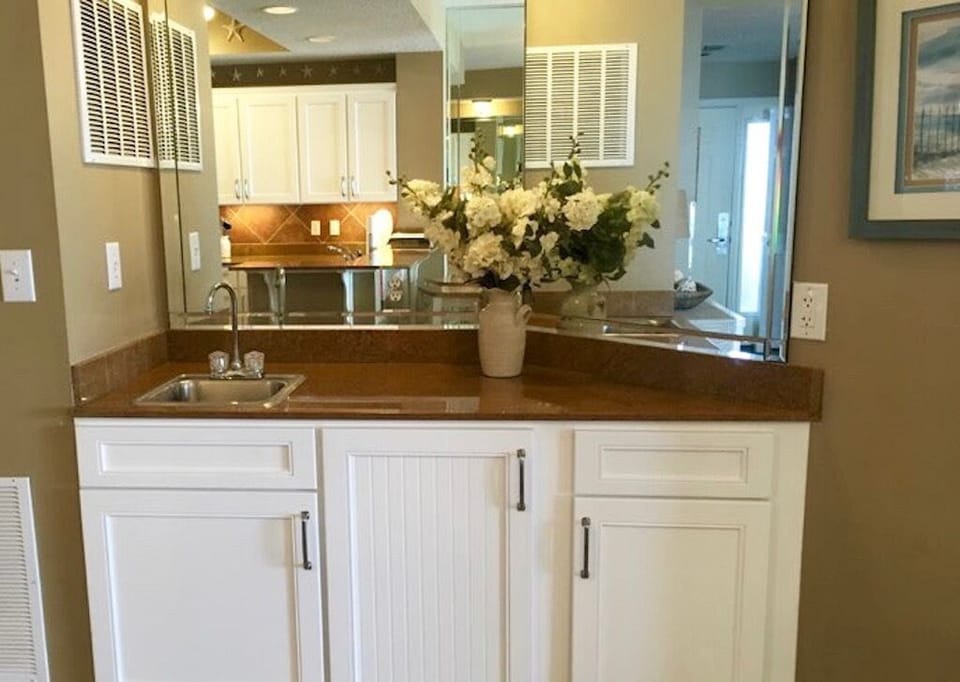 Wet Bar