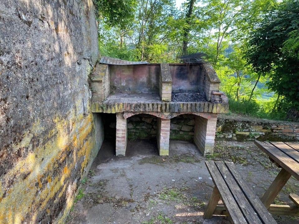 community bbq area 