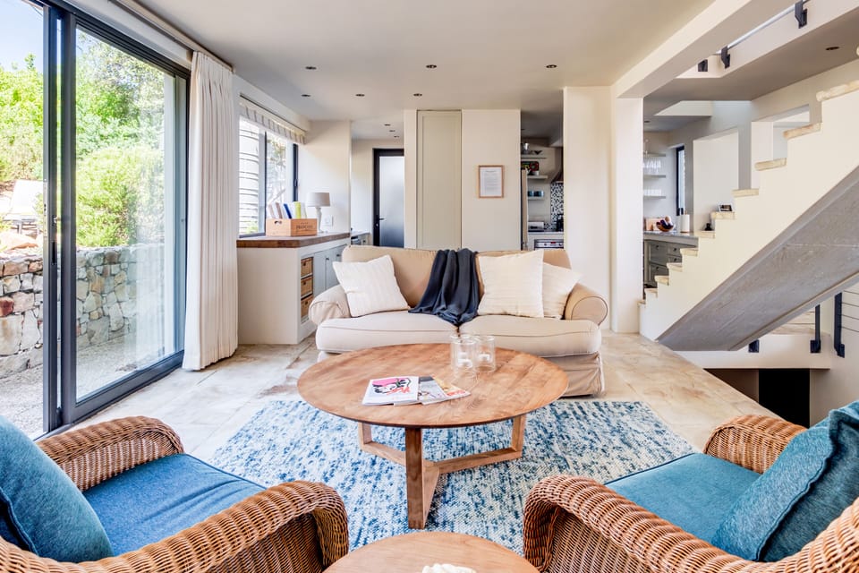 Netflix and a whole bunch of TV channels are waiting for you in the TV lounge