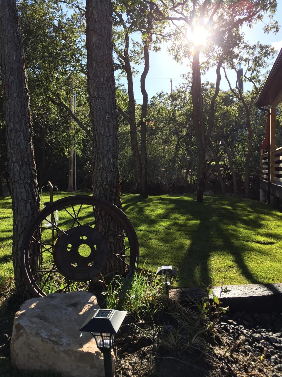A little slice of heaven.  Come relax and watch the wild life.  