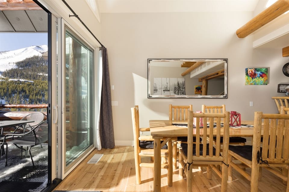 Dining area with unbeatable views - step on to upper deck with gas grill/seating