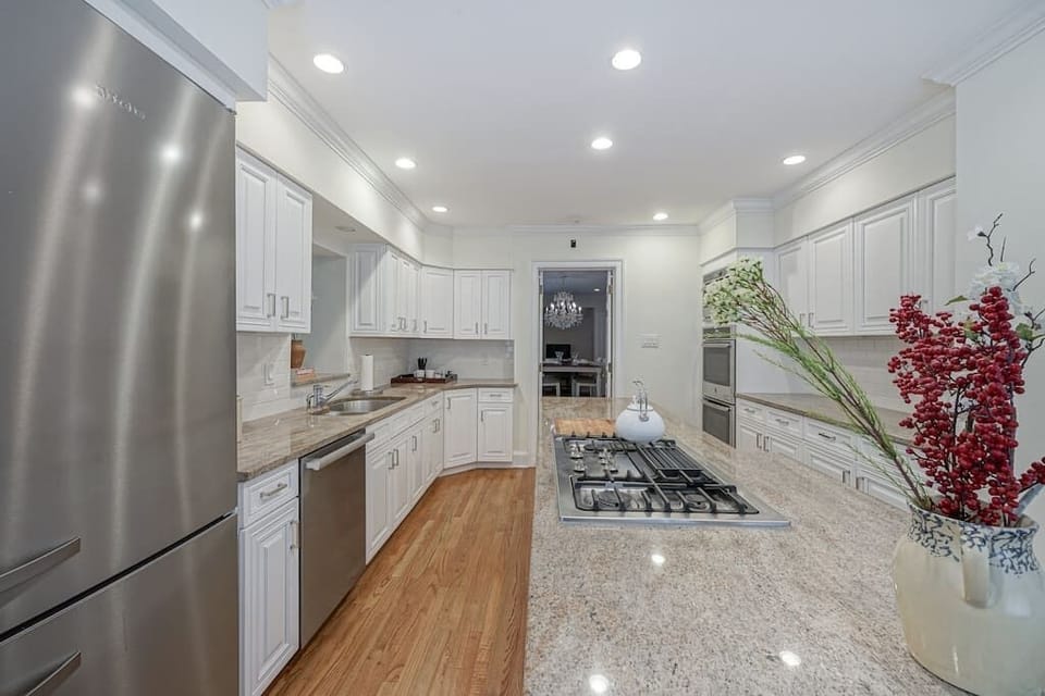Chef's Kitchen 