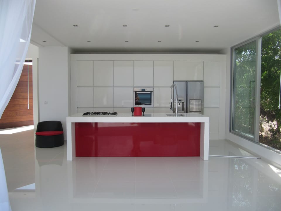 Custom fully loaded kitchen with amazing views.
Oceanvillas Curacao!