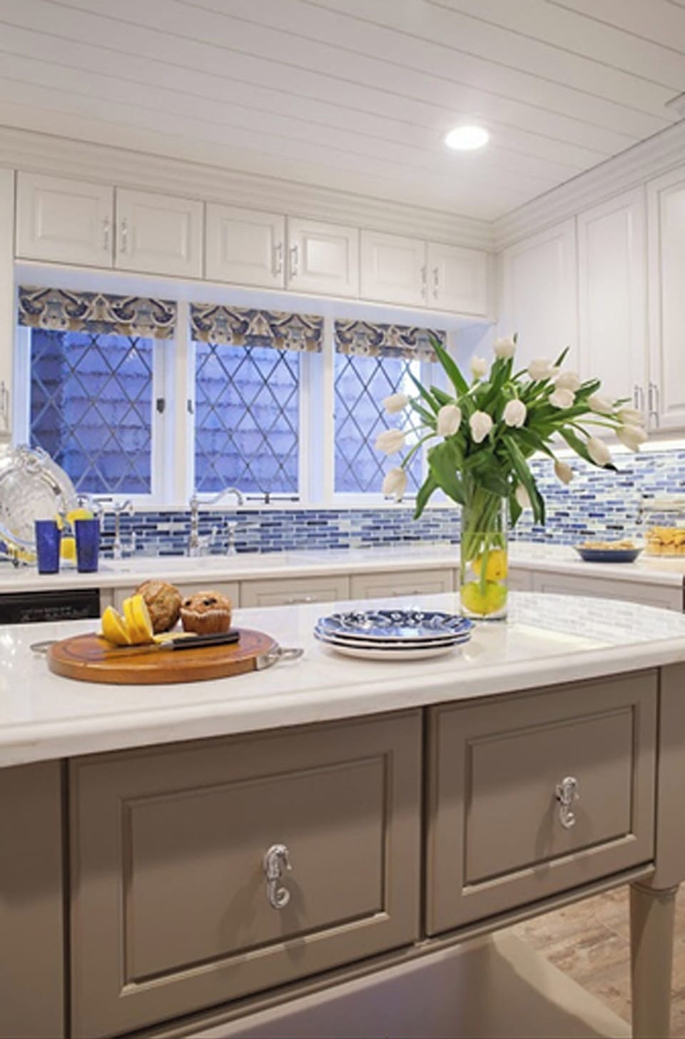 Kitchen - Fully Equipped / Custom Island / New Marble Countertops