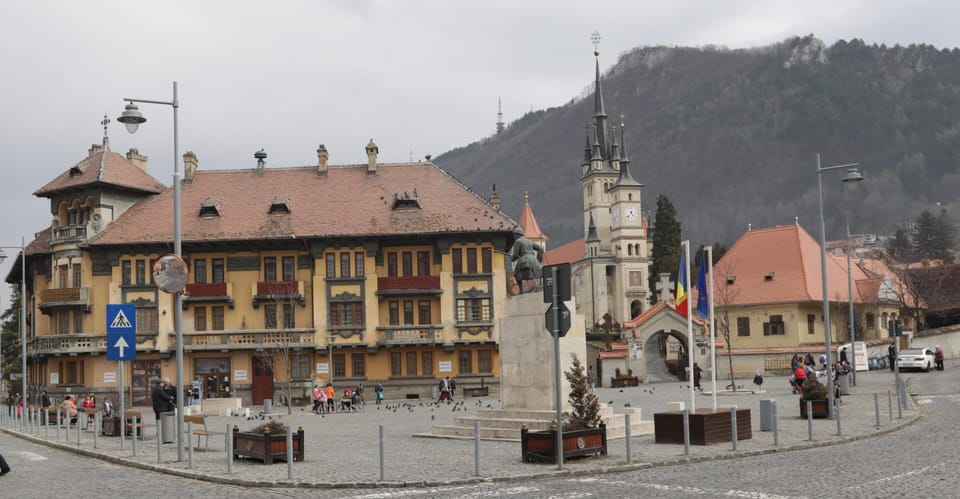 unirii plaza / saint nicholas cathedral