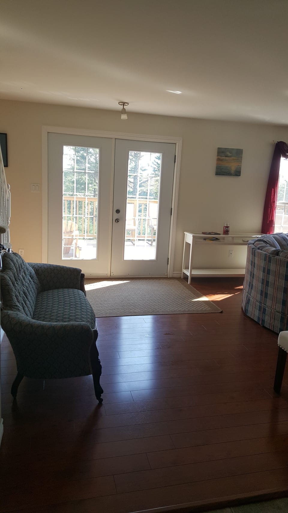 front entrance in to living room from deck