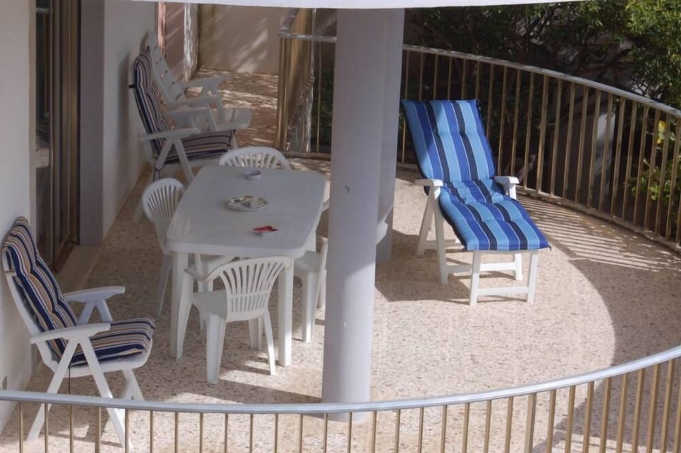 covered terrace