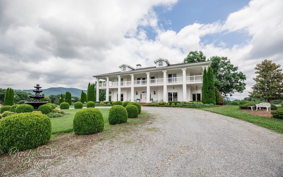 Welcome to The Loralei