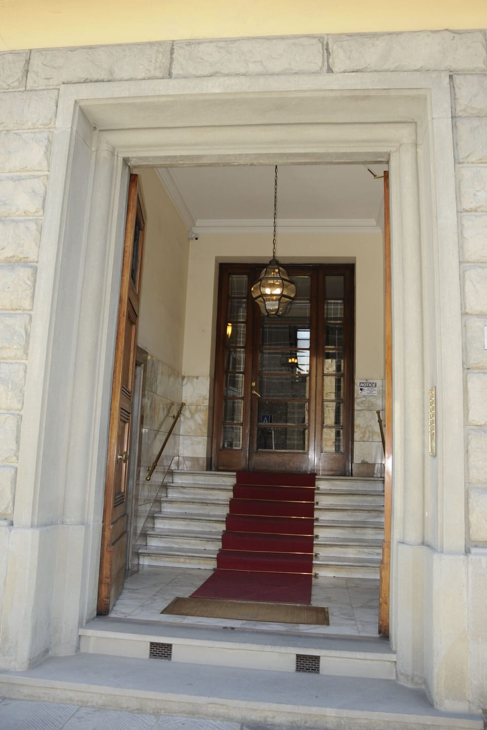 Marble entry