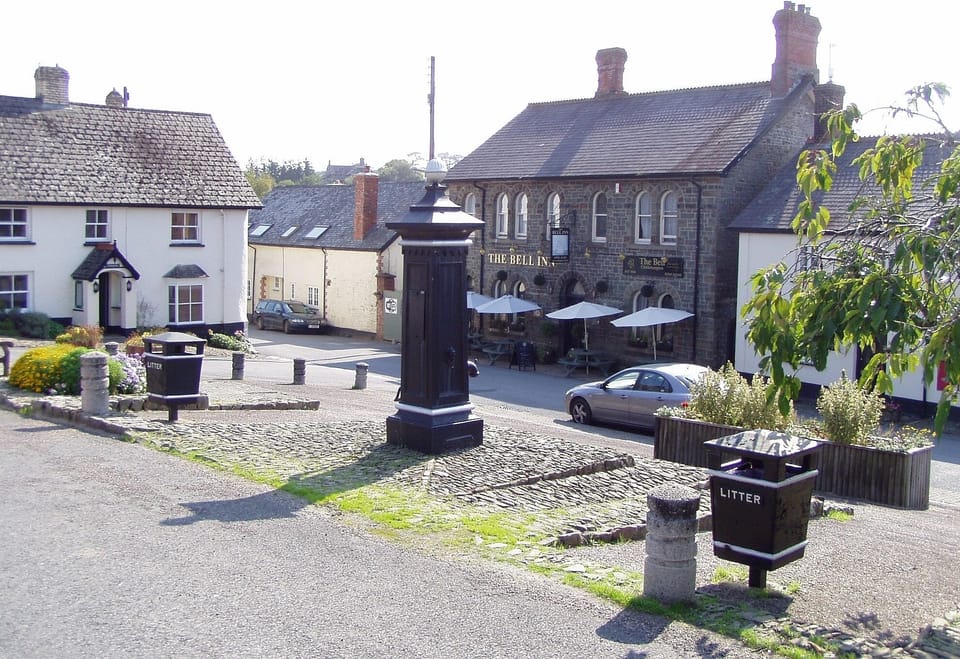 Village Square and Bell Inn
