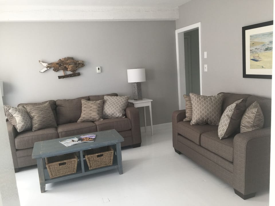 Living room c