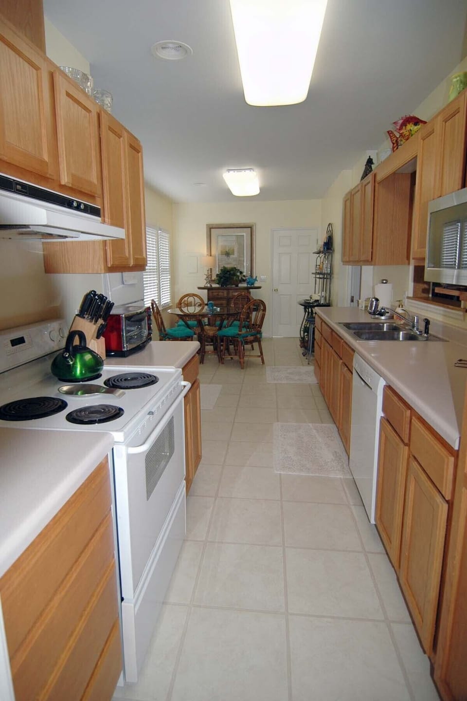 All new kitchen appliances and lots of counter space for all of your beach treat