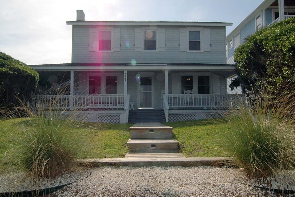 View of the house from the from the boardwalk!