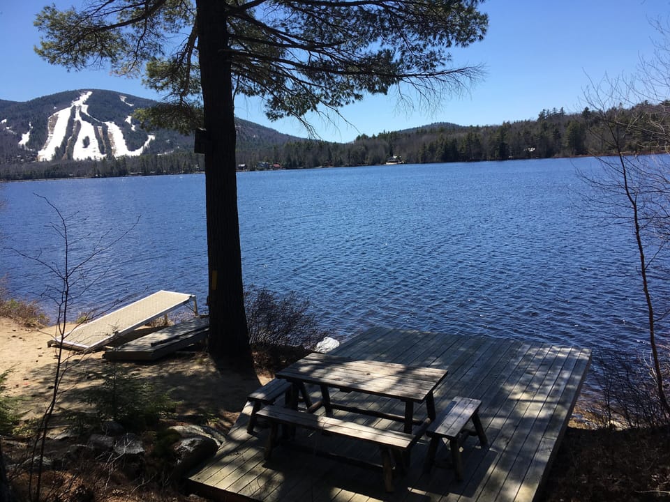 picnic table