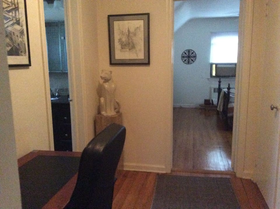 2nd floor hallway area