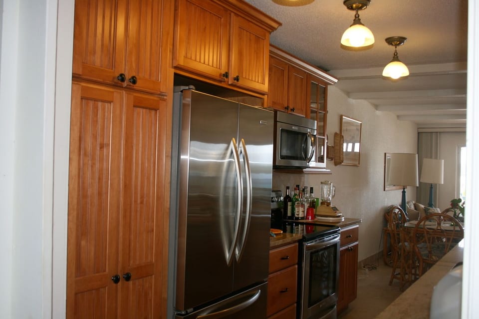 Spacious open kitchen