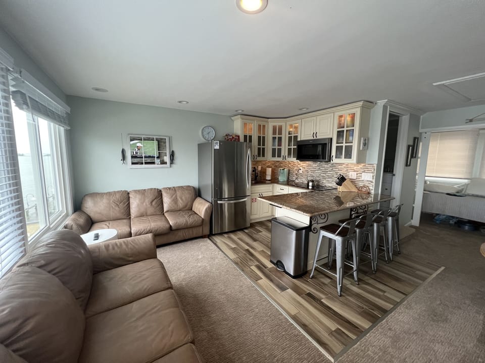 Kitchen with all the basics needed, and 3 different coffee machines