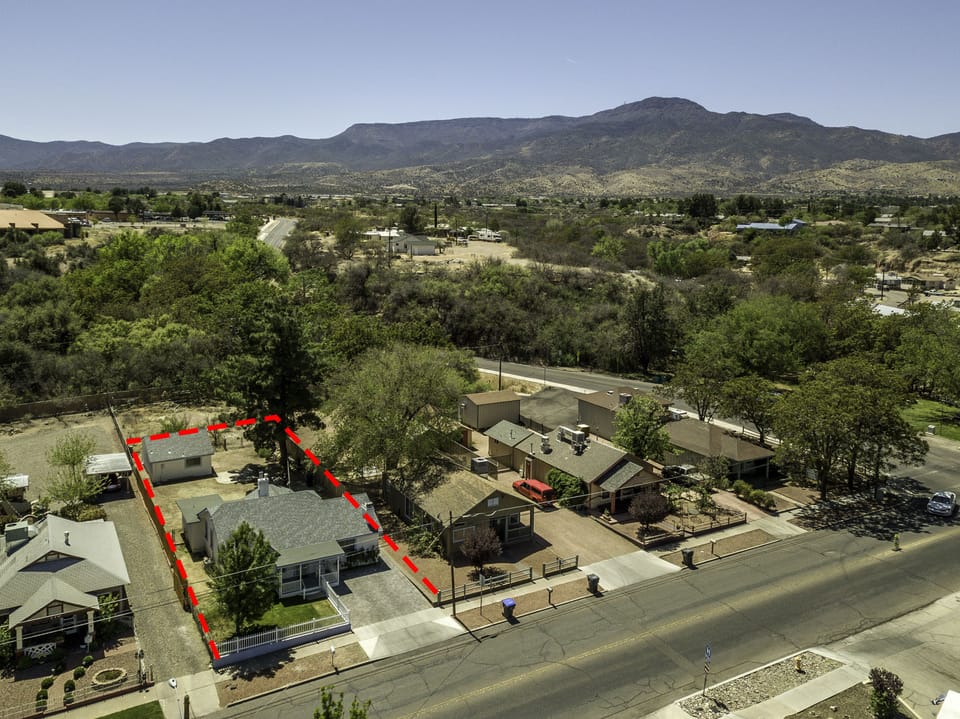 Aerial view of House Location