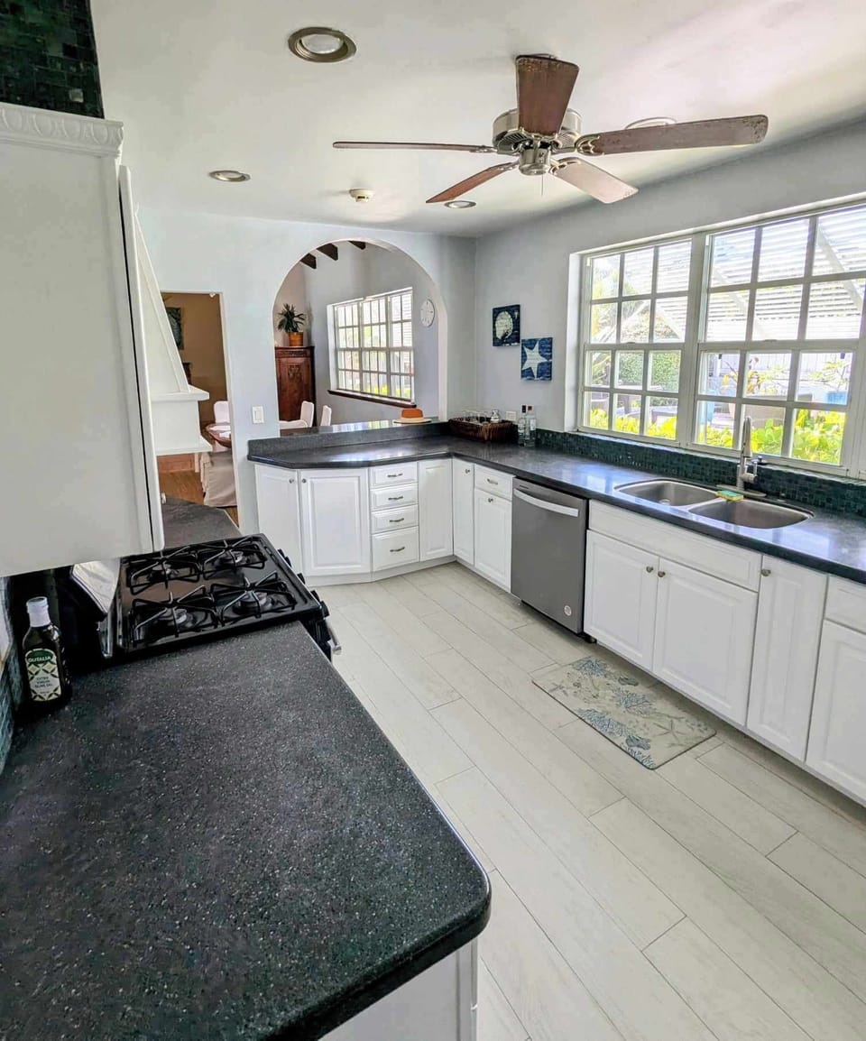 Fully appointed kitchen