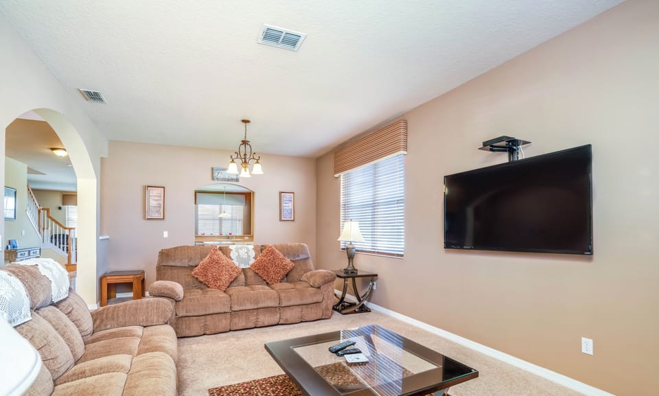 Front Lounge