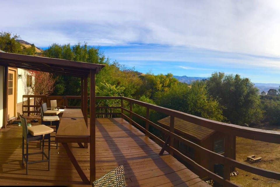 Beautiful mountain views from mega deck
