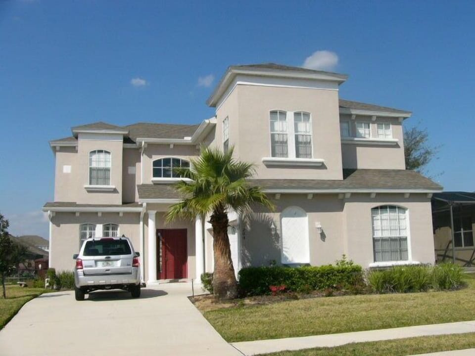 Beautiful "VILLLA TWINKLE" executive style Villa with lots of extras