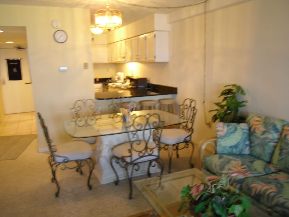 Kitchen Dininng