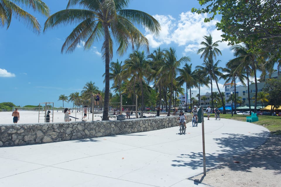 Famous Outdoor gym and Boardwalk just a half a block away.