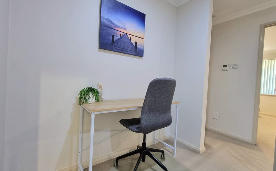 Office Desk