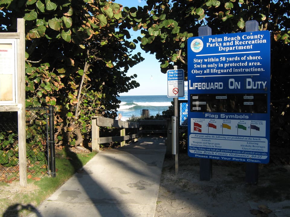 Carlin Park Beach is only 700 yards away & has plenty of free parking if driving