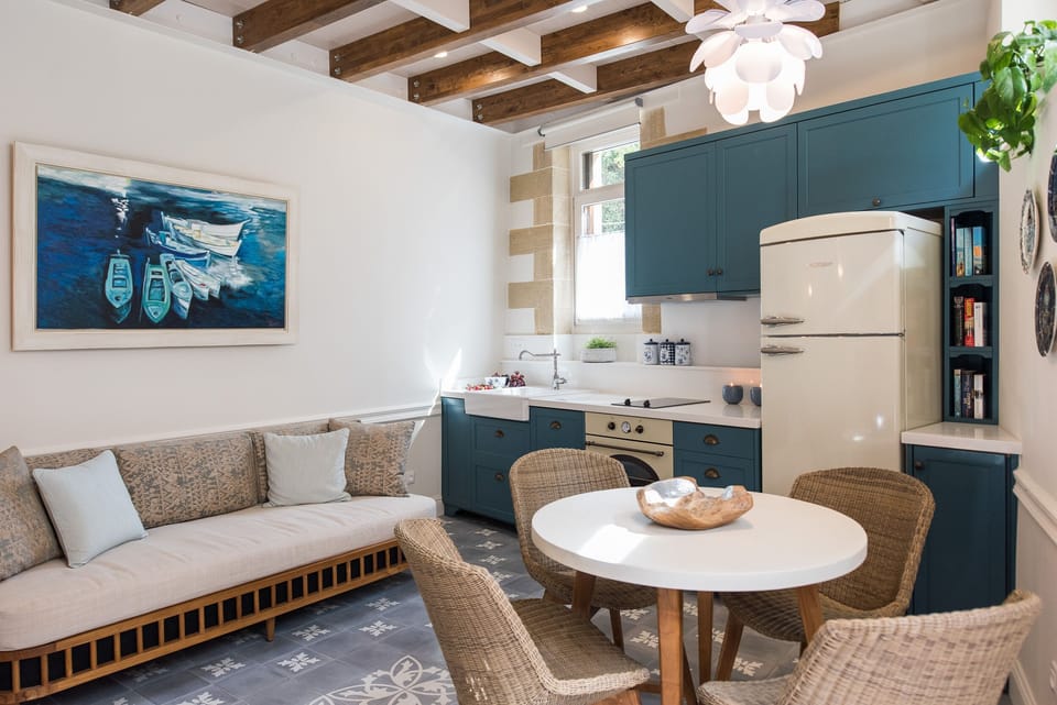 Kitchen and dining area, ground floor