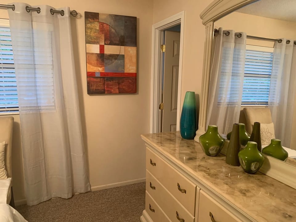 Queen bedroom 3 - ensuite