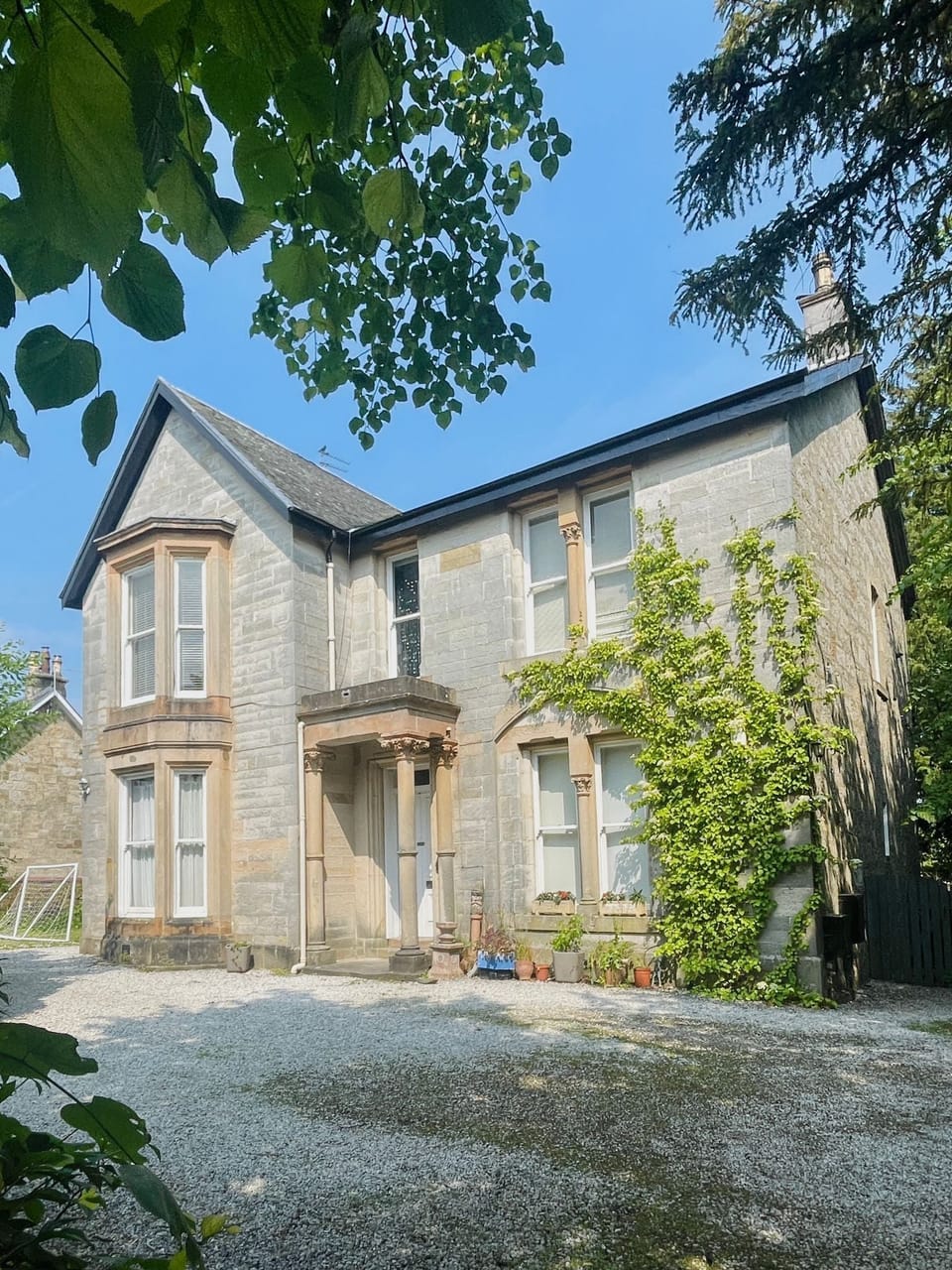 Bishopton Apartment Exterior 