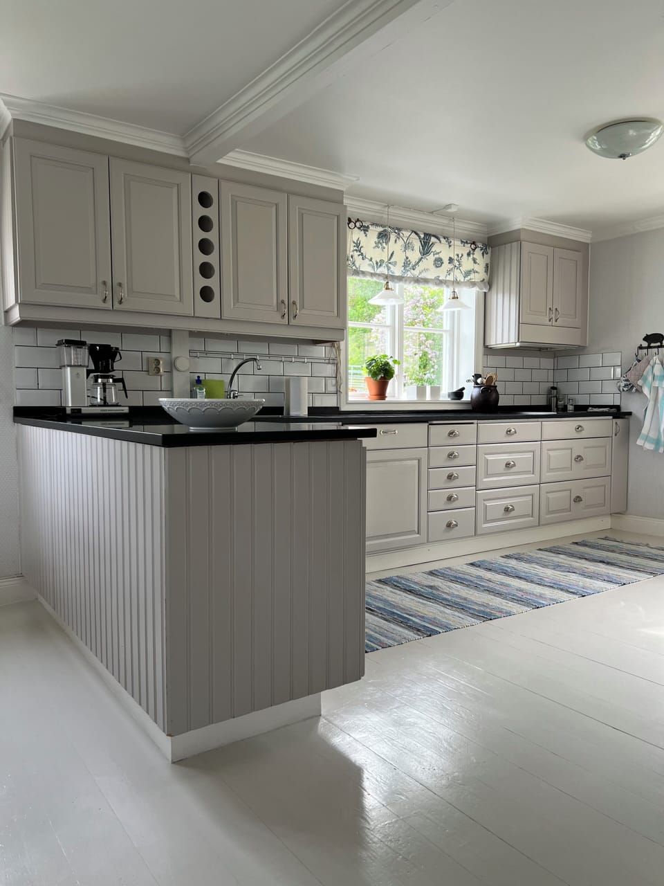 A fully equiped kitchen,
