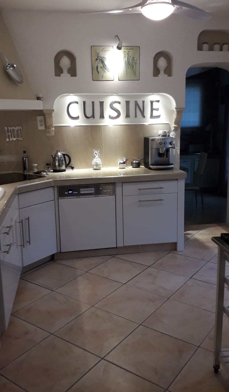 Private kitchen